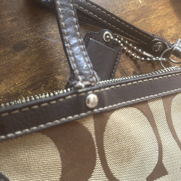 Coach Handbag - Picture 4 of 4